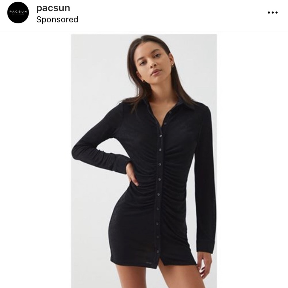 NWT Mini Velvet Ruched Long Sleeve Dress